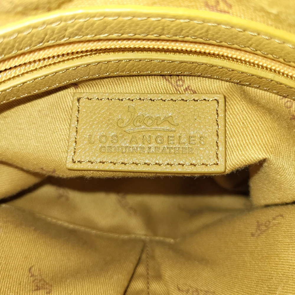 Jeon Los Angeles Clutch / Crossbody Bag - Picture 11 of 13